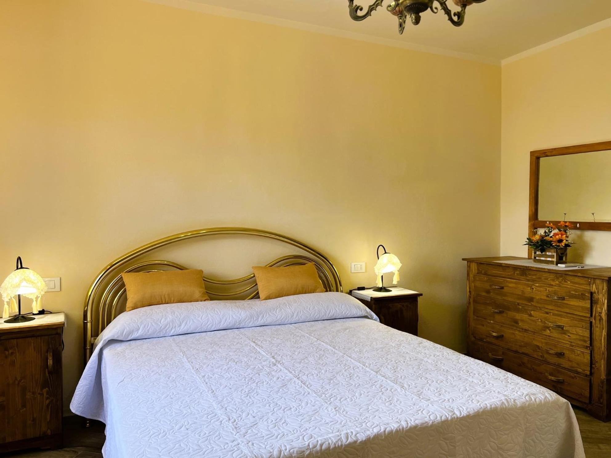 Casina Di Desiree E Aurora Villa Corsanico-Bargecchia Bagian luar foto
